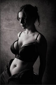 Schwarz-Wei� Boudoir Lingerie Foto Bremen